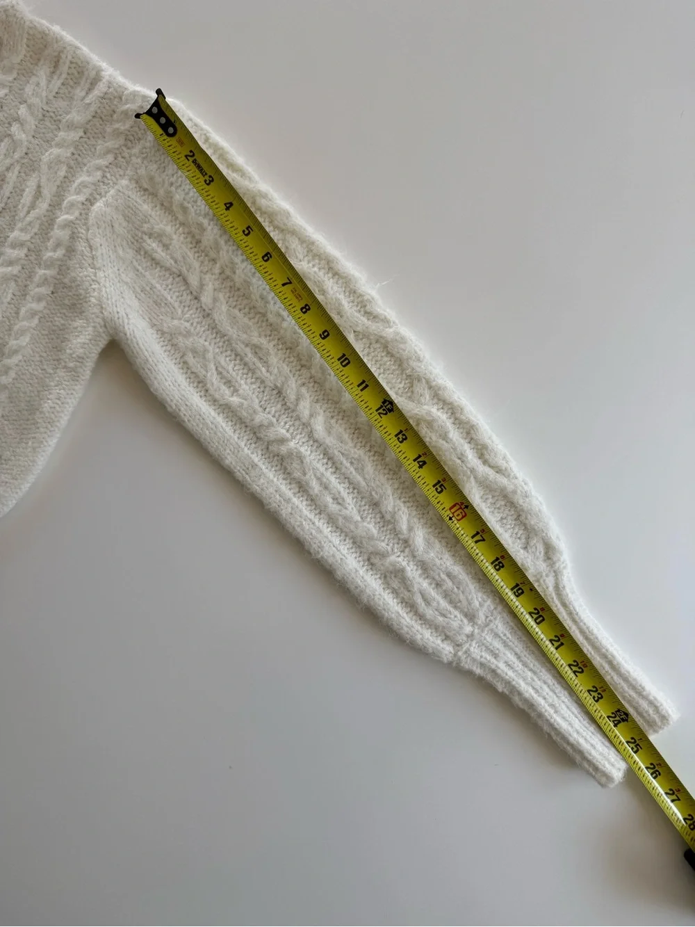 Forever 21 Cropped Sweater Women’s M Off White Cable Knit Mock Neck Oversized